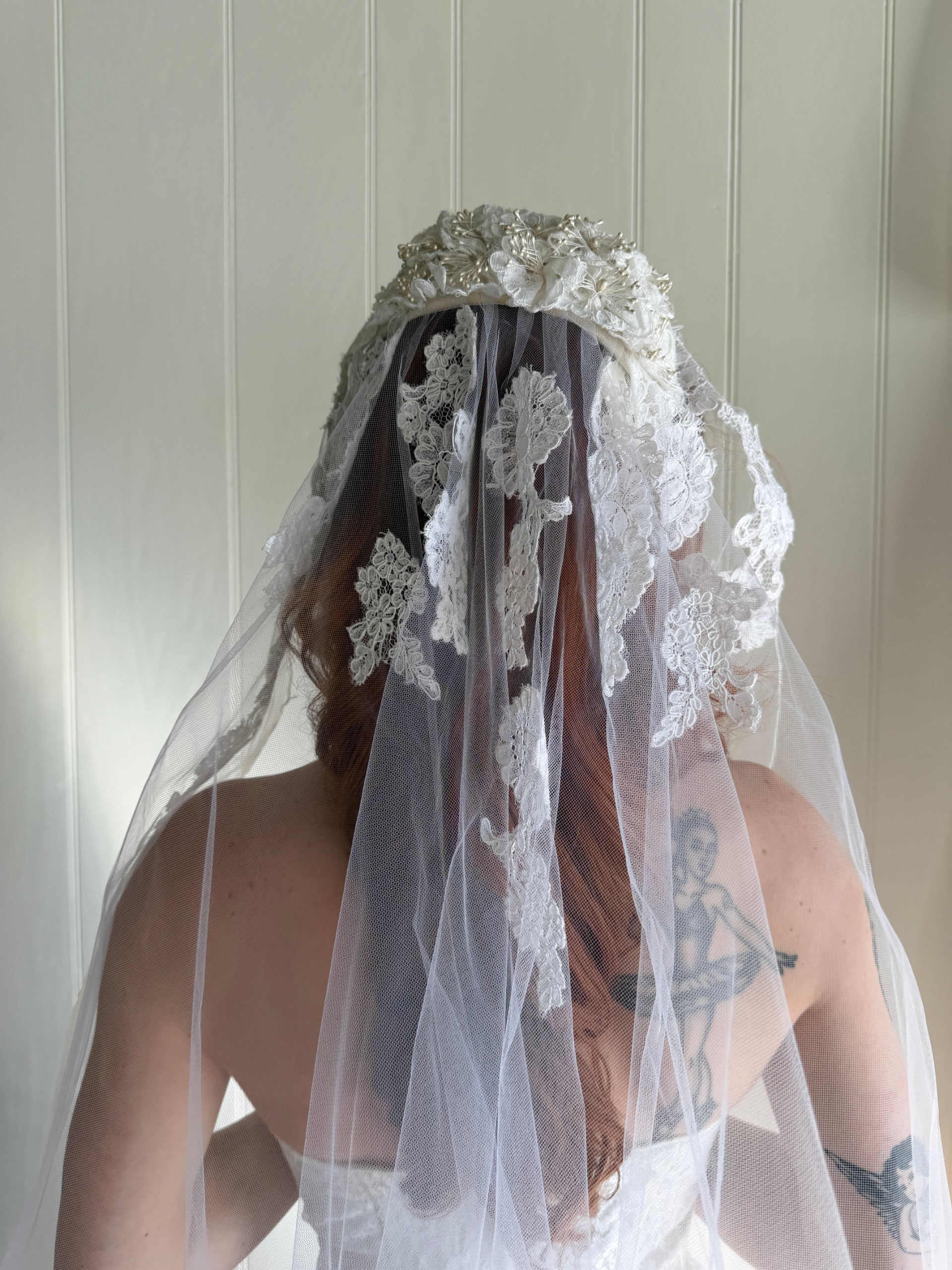 Vintage House of Bianchi Wedding Veil 70s House of Bianchi White Bridal Bow Veil Comb - Etsy main image 4